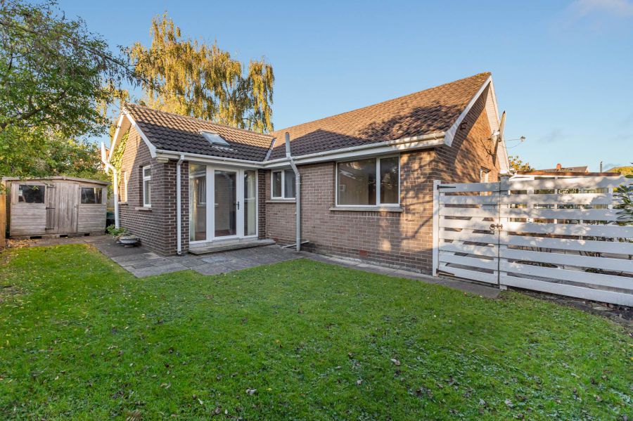 9 Dalboyne Gardens
