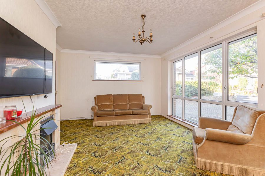 9 Dalboyne Gardens