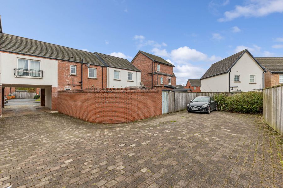 23 Sir Richard Wallace Road