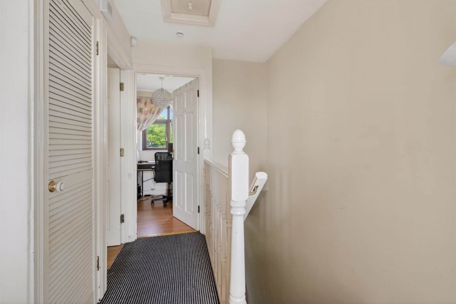 22 Iniscarn Park
