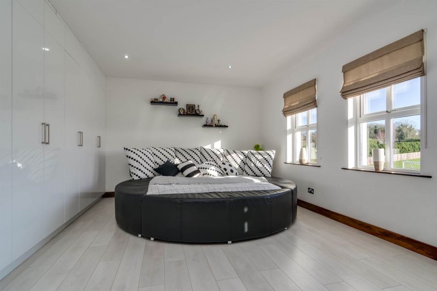 34 Ballysallagh Road