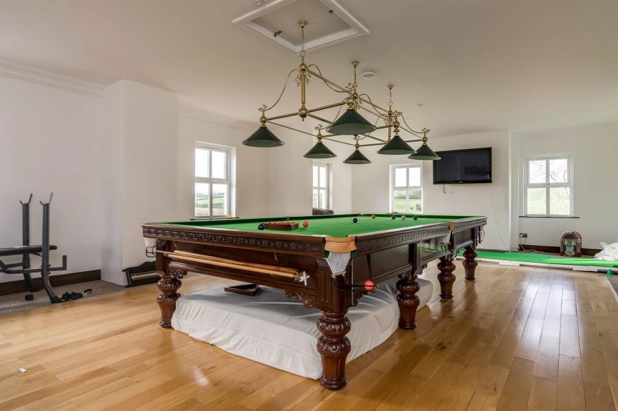 34 Ballysallagh Road