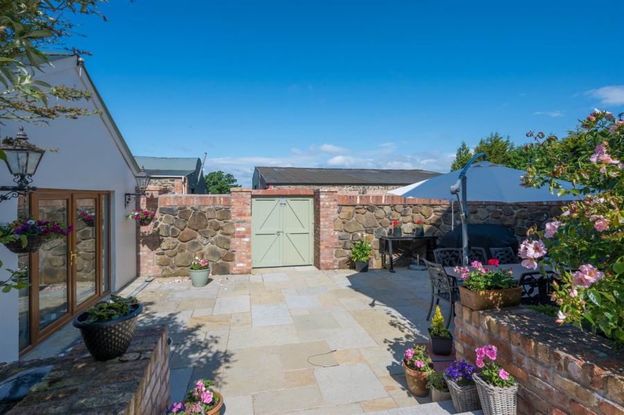 Ederowen Farm, 43 Lurgan Road Ederowen Farm, 43 Lurgan Road