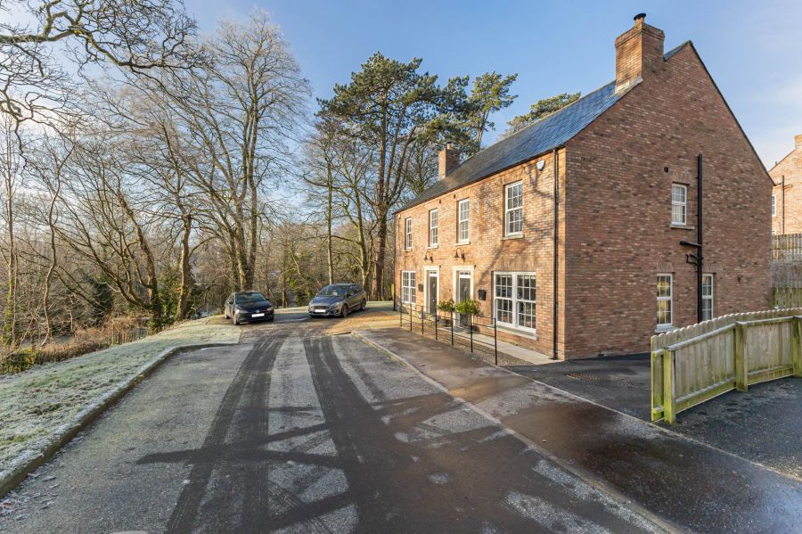 34 Linen Lane