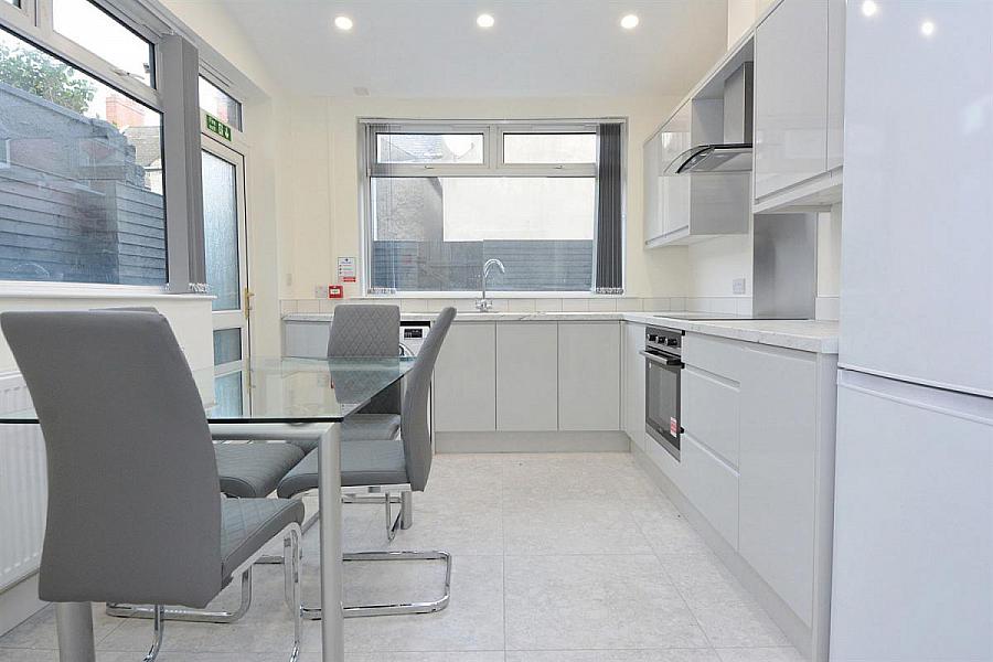 111 Donnybrook Street