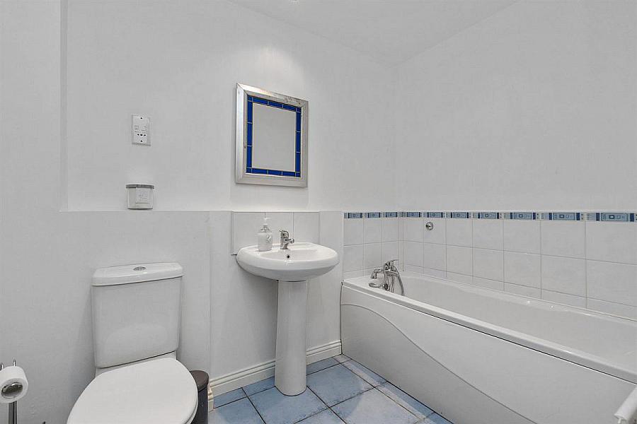 14A Musgrave Manor
