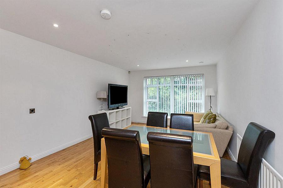 14A Musgrave Manor