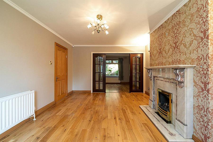 7 Balmoral Park