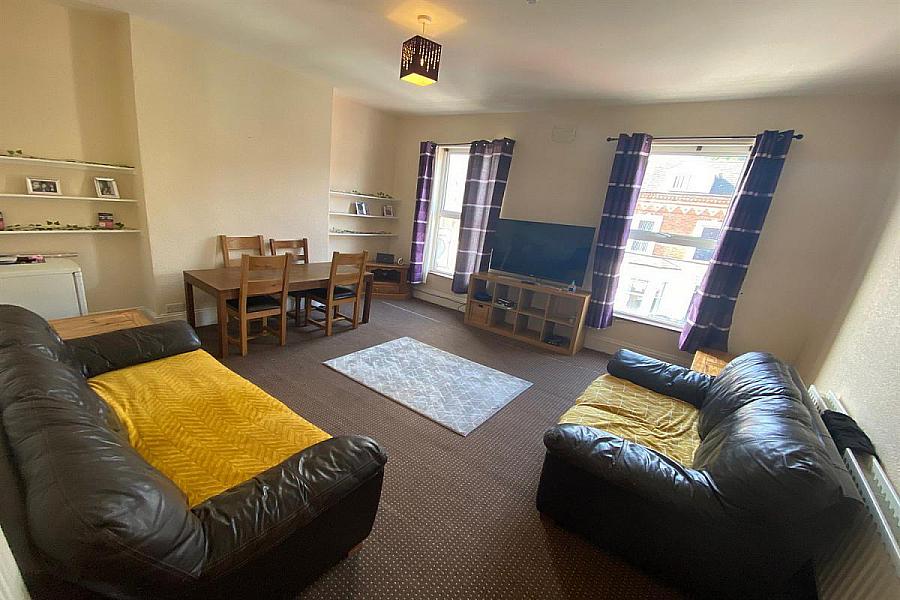 Apt 1, 13 Malone Avenue