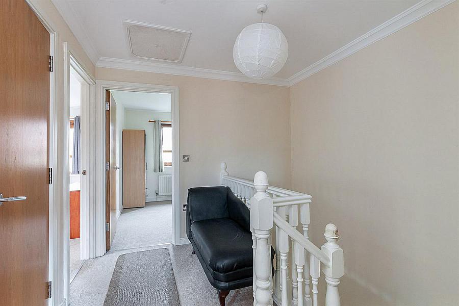 6 Brooke Hall Heights