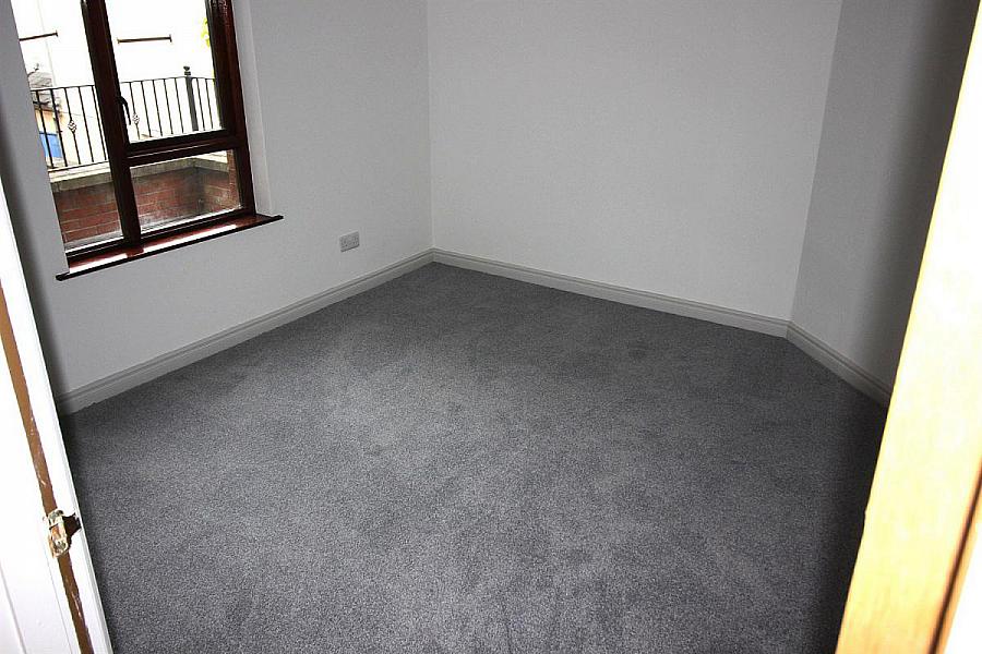 Apt 5 Windsor Manor Mews