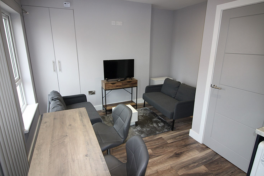Apartment 2, 153 Albertbridge Road