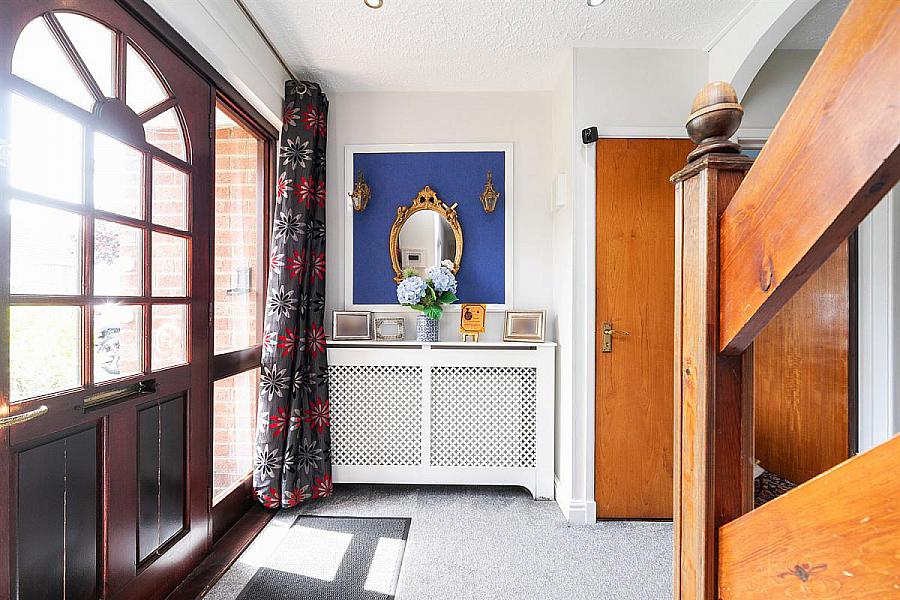 23 Cairnshill Park