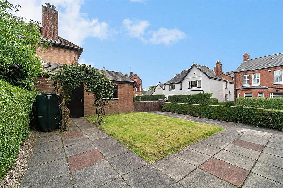 69 Marlborough Park North