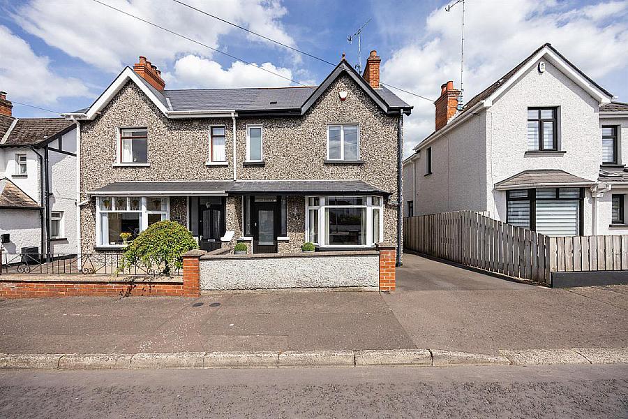 3 Donegall Park
