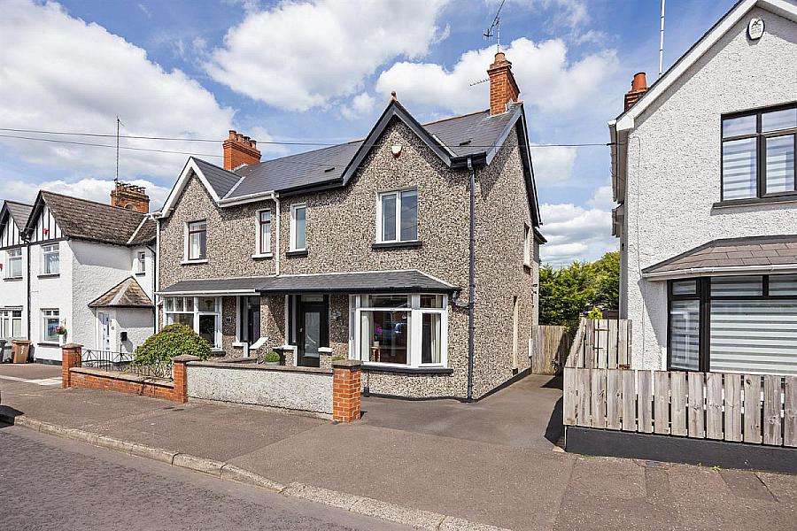 3 Donegall Park