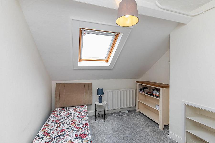 11 Lisburn Avenue