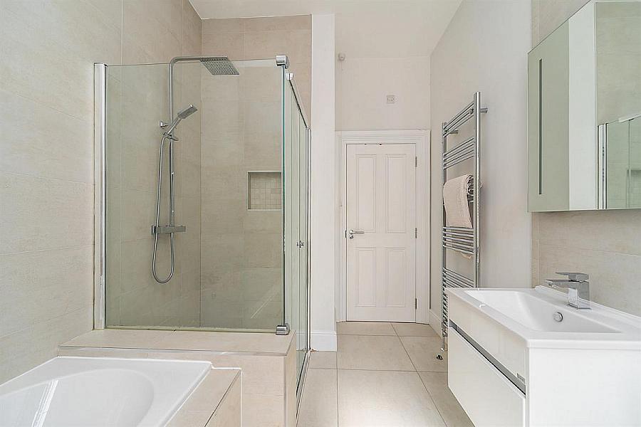 1 Harberton Lane
