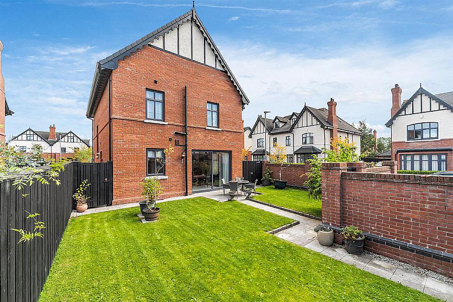 1 Harberton Lane