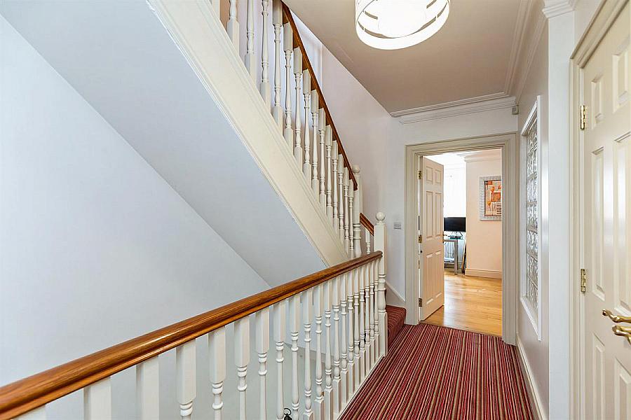 16 Danesfort Park Central