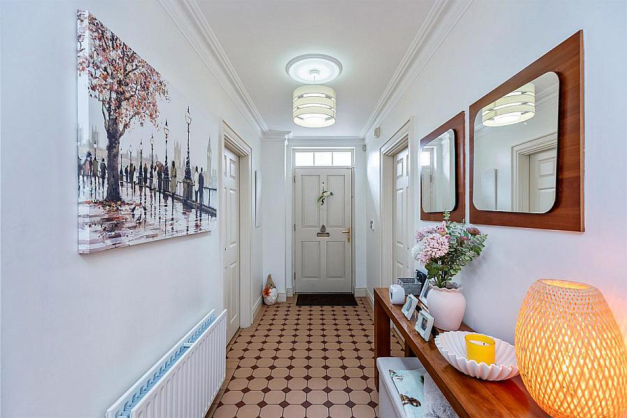 16 Danesfort Park Central