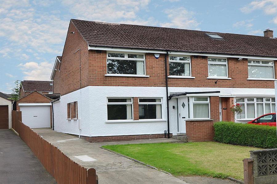 8 Willisfield Park