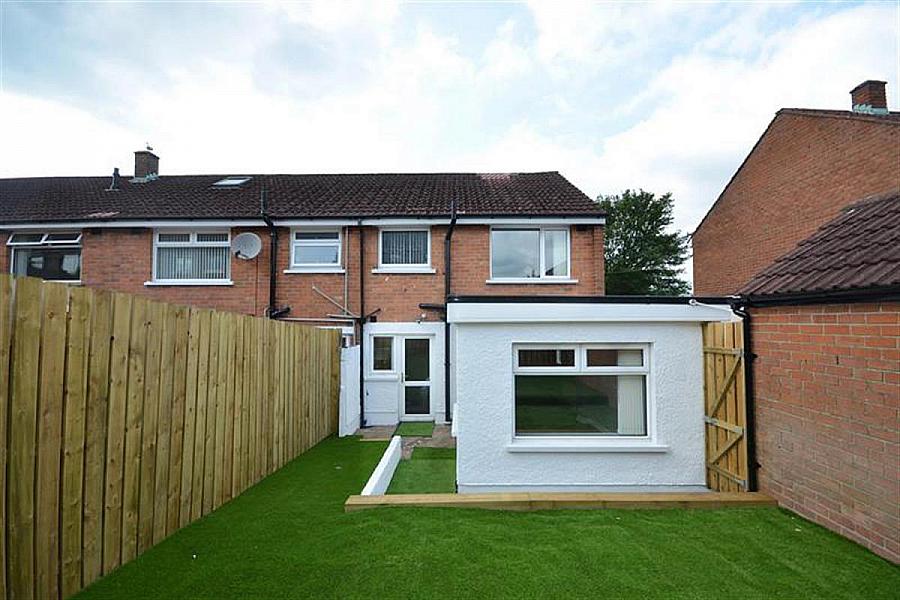 8 Willisfield Park