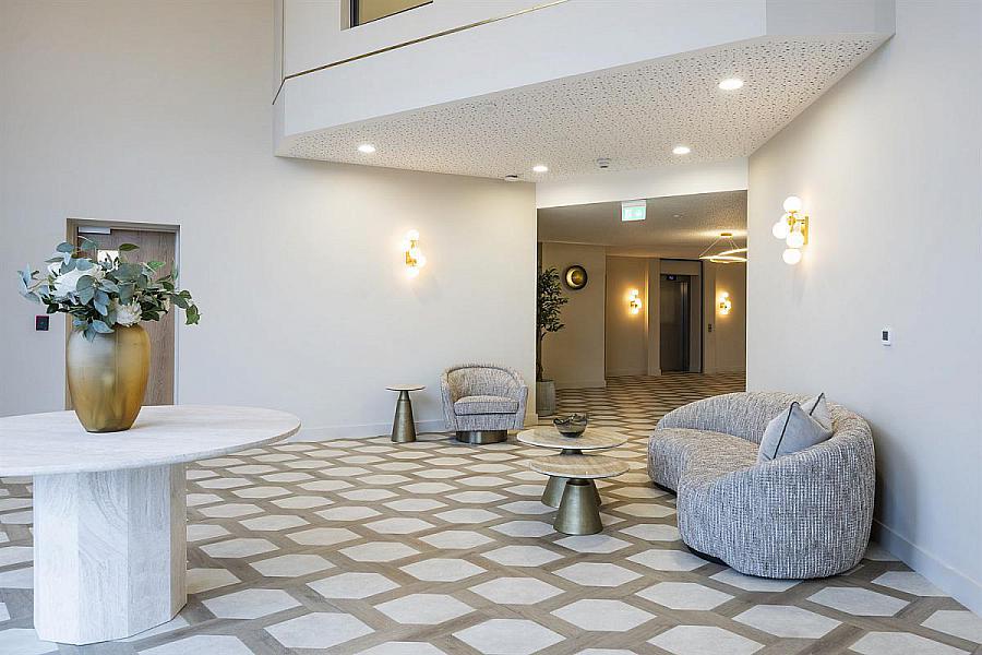 Apt 8, 10 Kings Hall Lane