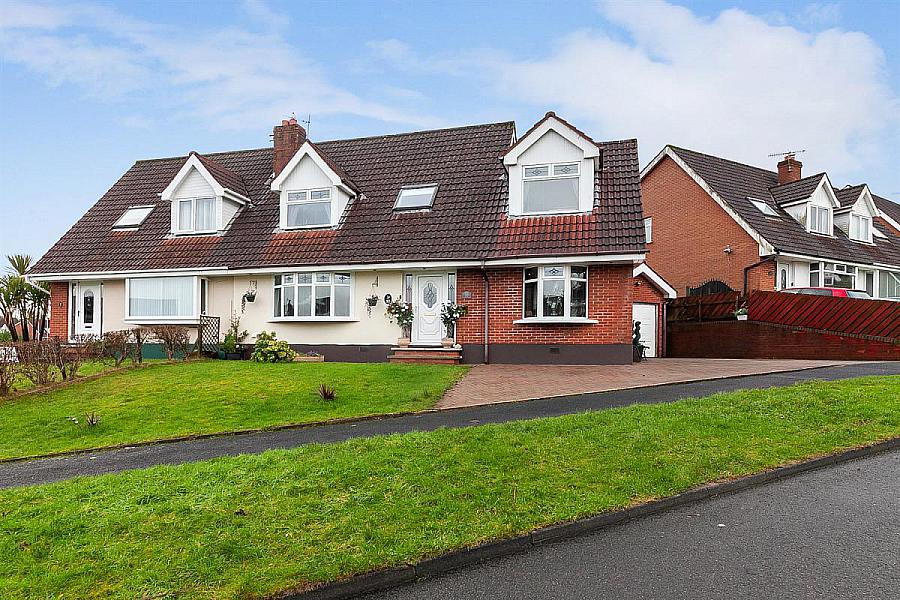 10 Hollybrook Avenue