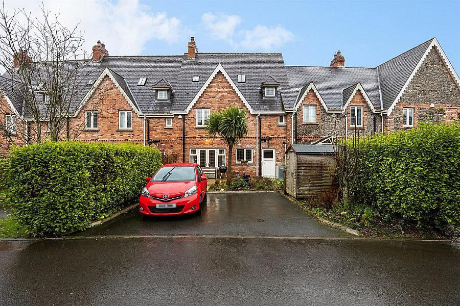 5 Governors Gate Park