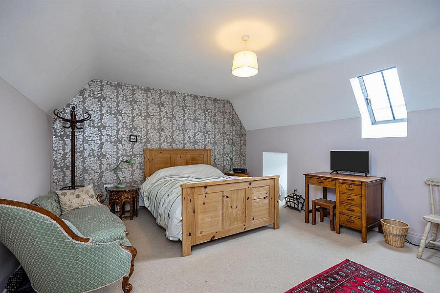 5 Governors Gate Park