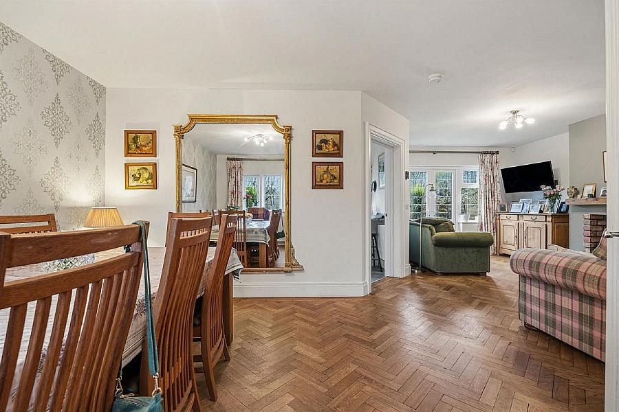 5 Governors Gate Park