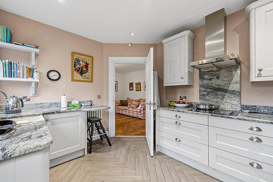 5 Governors Gate Park