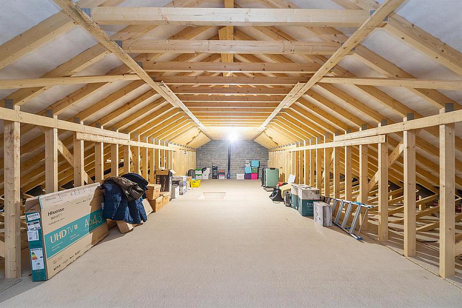 Apt 8, 4 Kings Hall Lane