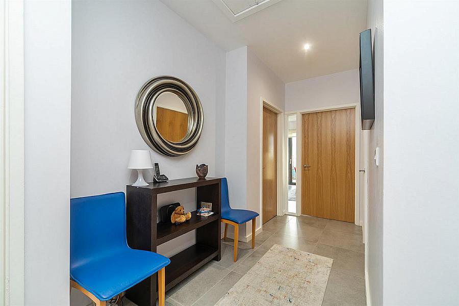 Apt 8, 4 Kings Hall Lane