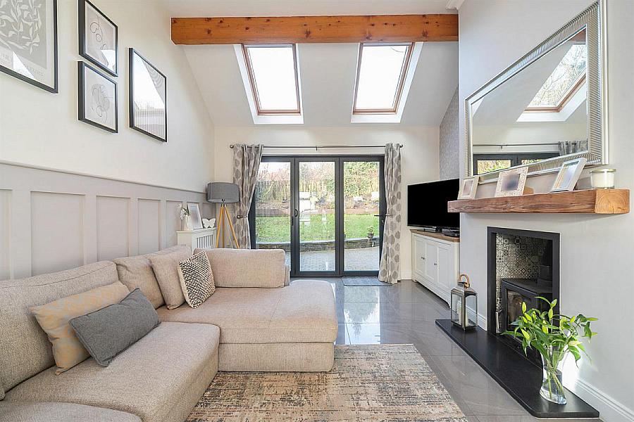 84 Mount Eagles Glen