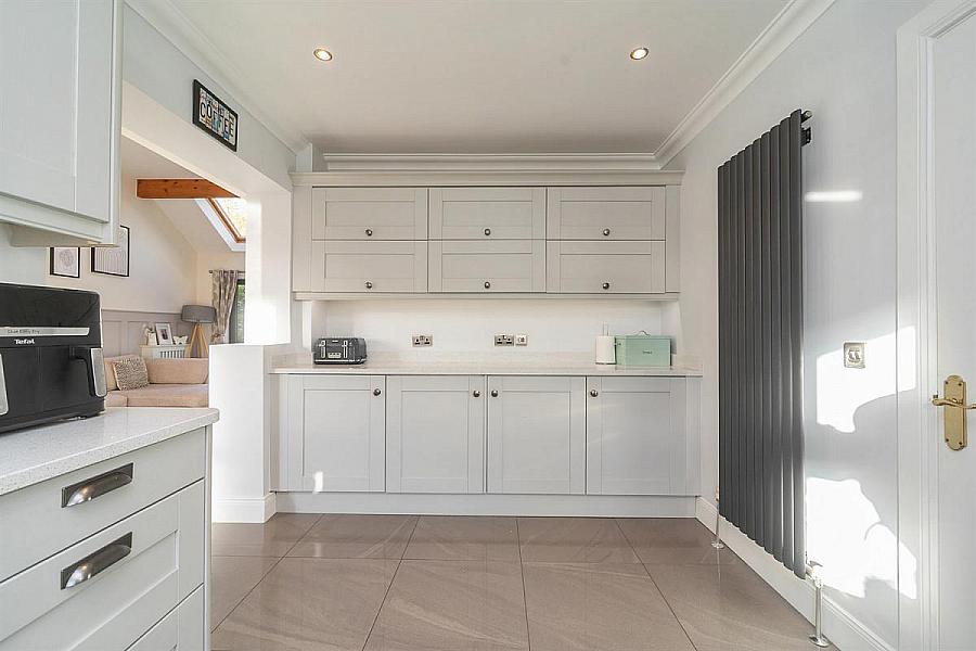 84 Mount Eagles Glen