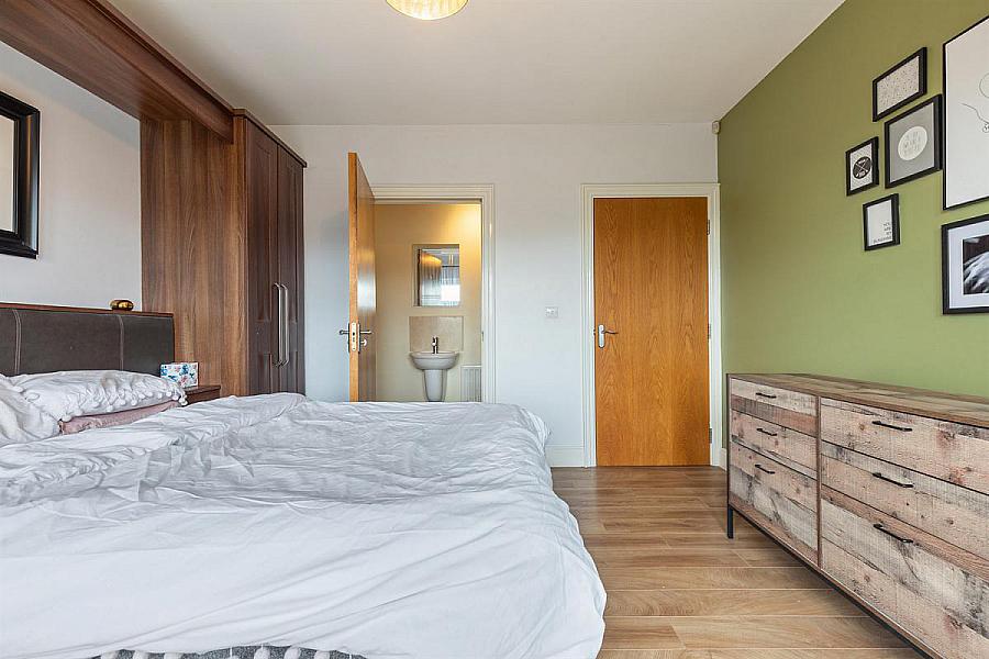 Apt 7, 18 Mill Valley Drive