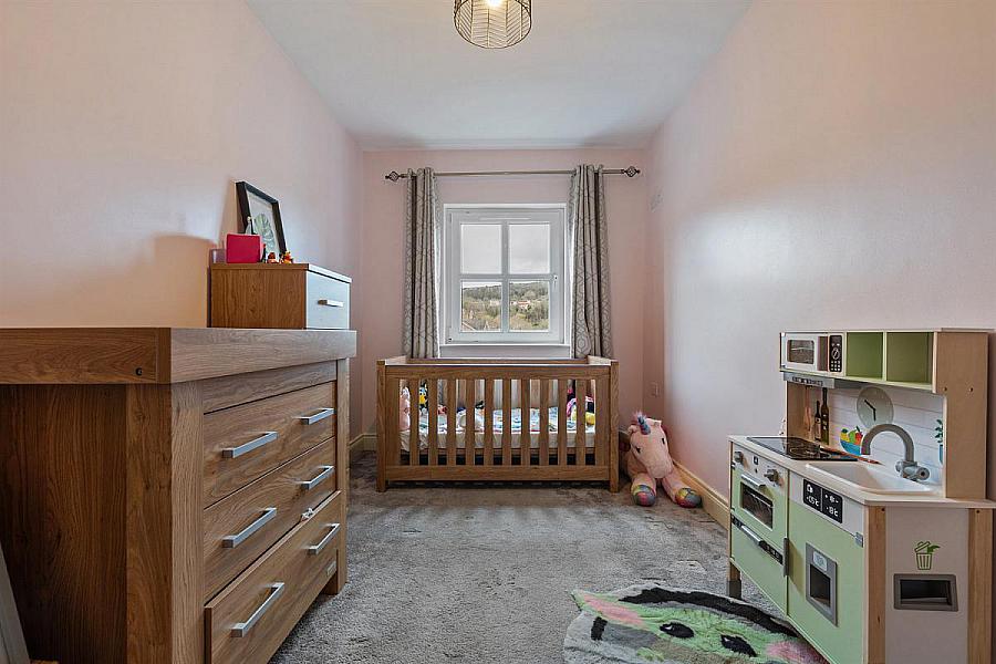 Apt 7, 18 Mill Valley Drive