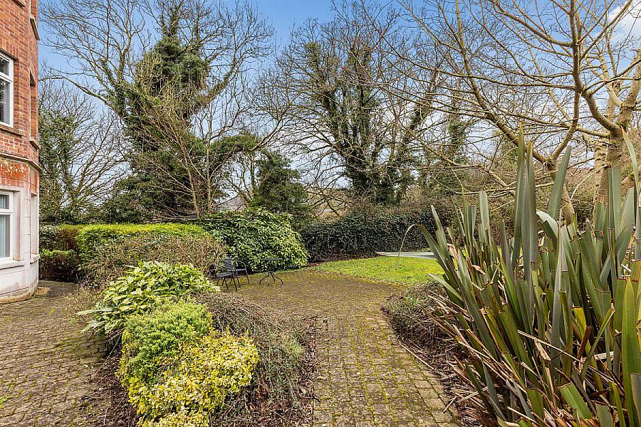 Apt 7, 18 Mill Valley Drive