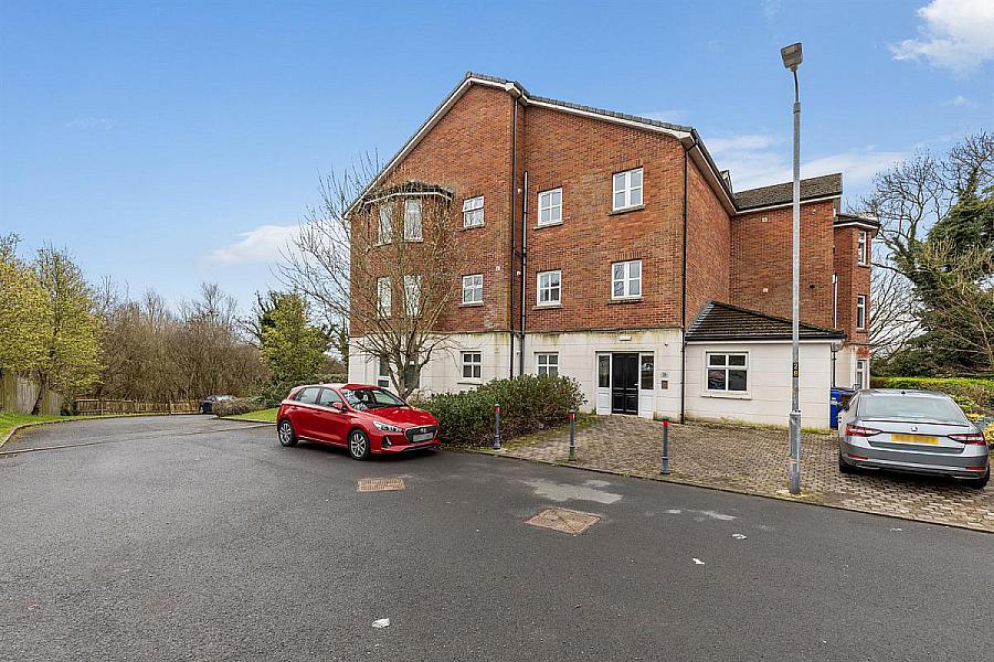 Apt 7, 18 Mill Valley Drive