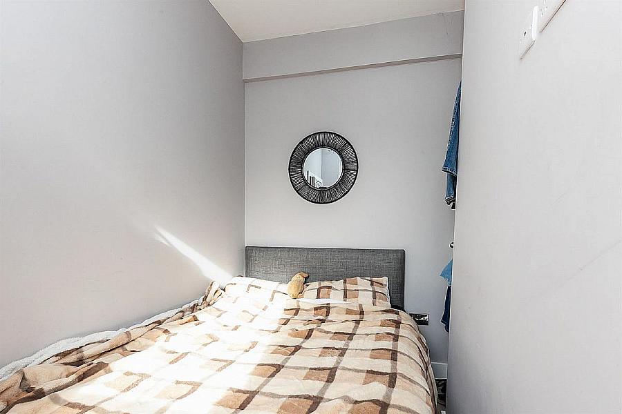 Apartment 2, 153 Albertbridge Road