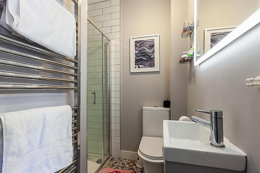 Apartment 3, 153 Albertbridge Road