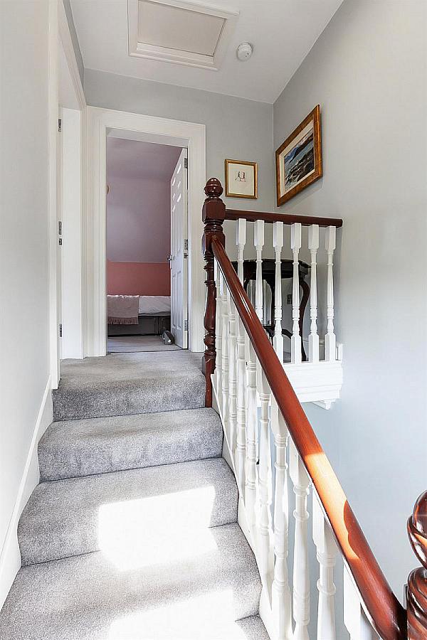 94 Marlborough Park Central