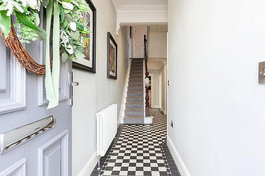 94 Marlborough Park Central