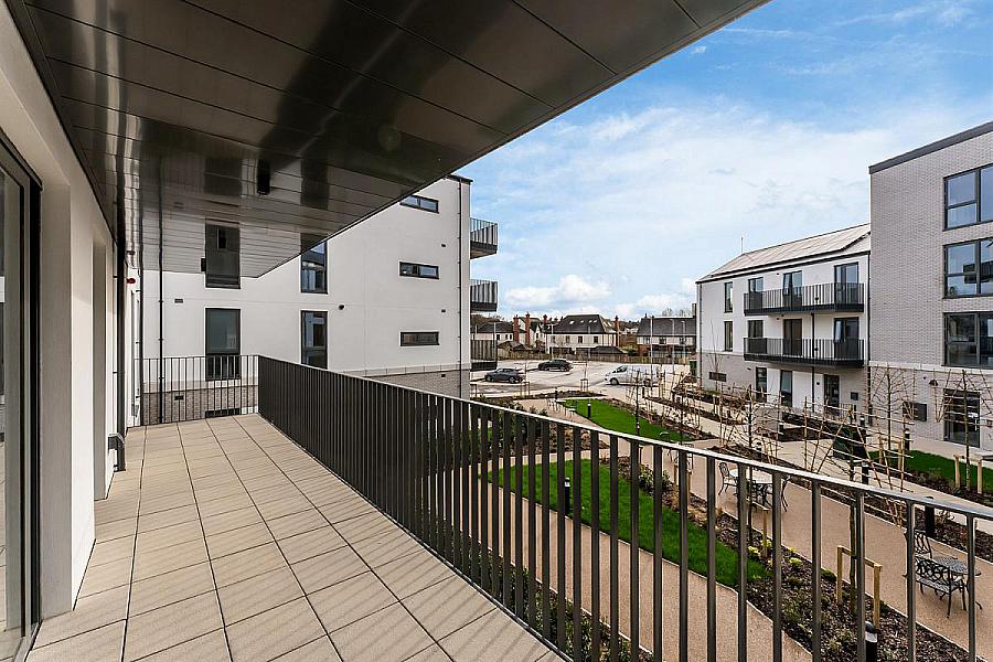 Apt 8, 10 Kings Hall Mews