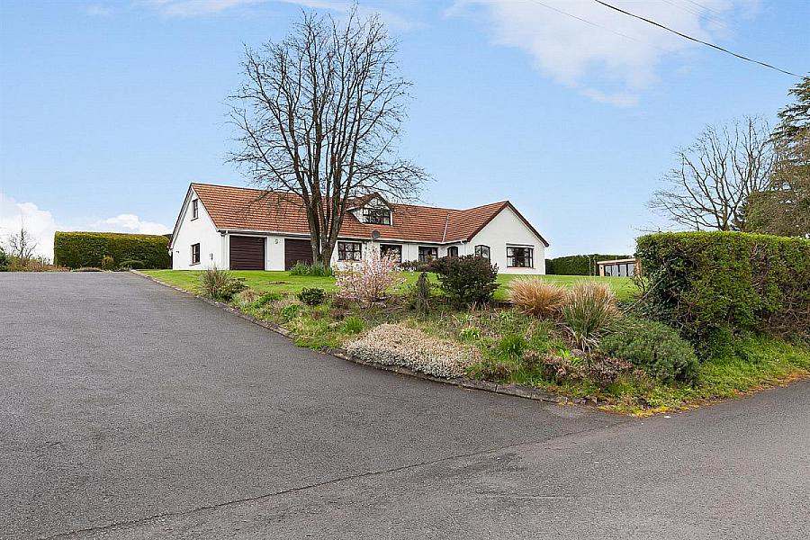 73 Ballybentragh Road