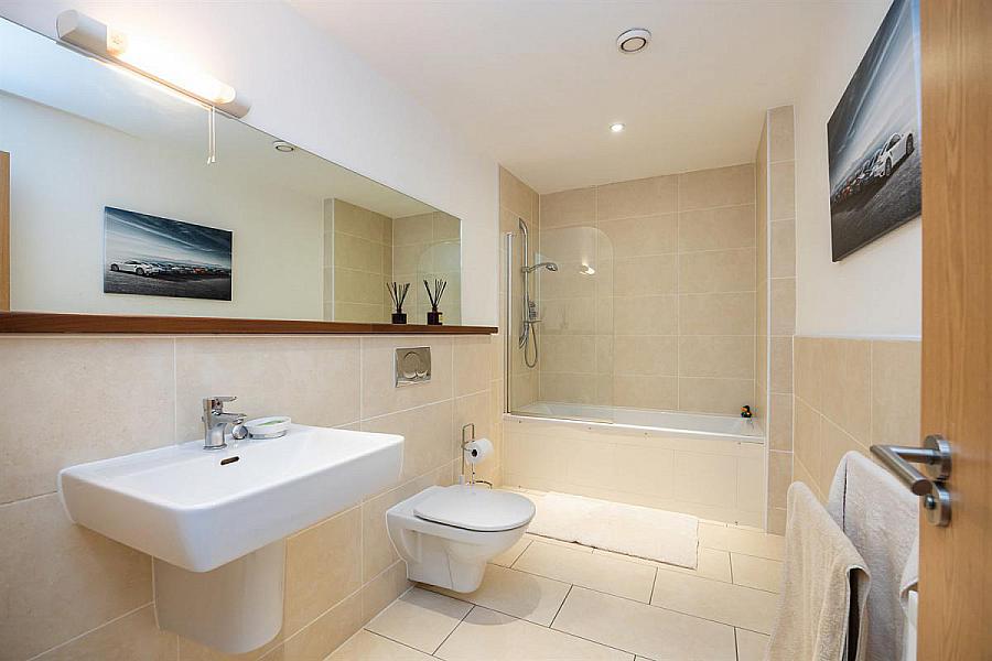 Apartment 23 Stratfield House
