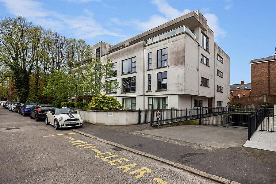 Apartment 23 Stratfield House