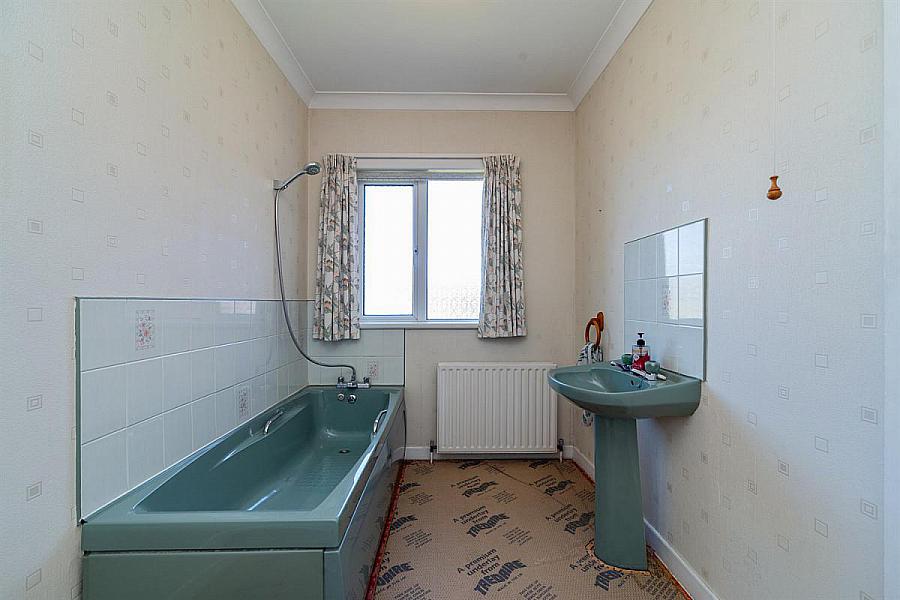 53 Cranmore Gardens